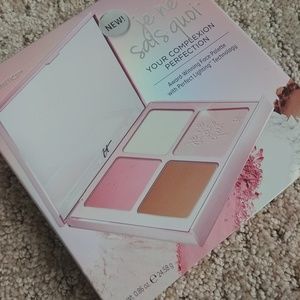 NIB - IT Cosmetics Je Ne Sais Quoi Face Palette